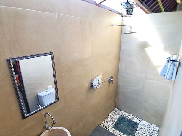 Imagen general del Hotel Uma Dewi Guest House. Foto 10