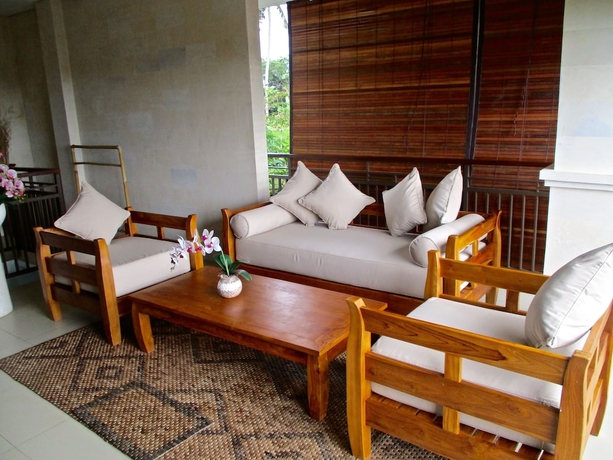 Imagen de la habitación del Hotel Uma Padi Villa. Foto 18