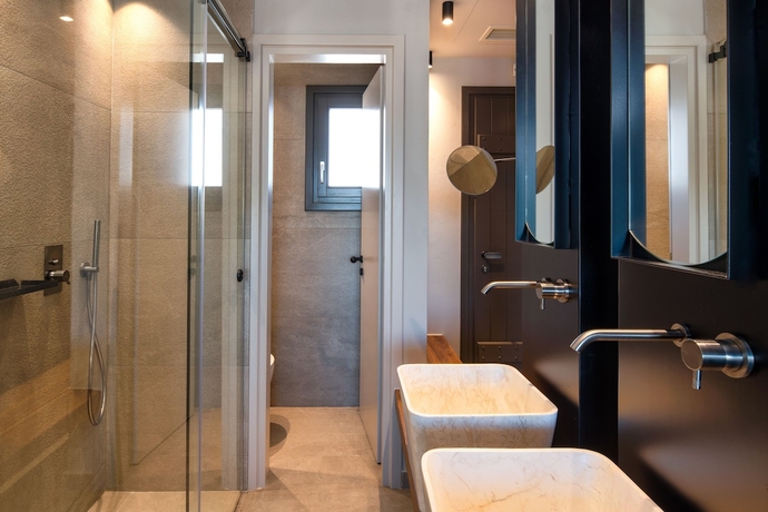 Imagen de la habitación del Hotel Uma Ray Suites. Foto 17