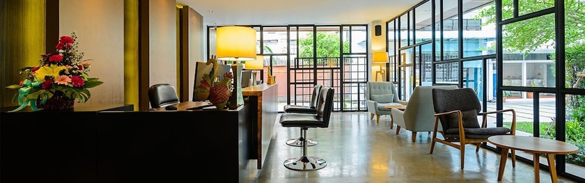 Imagen de los interiores del Hotel Uma Residence. Foto 13