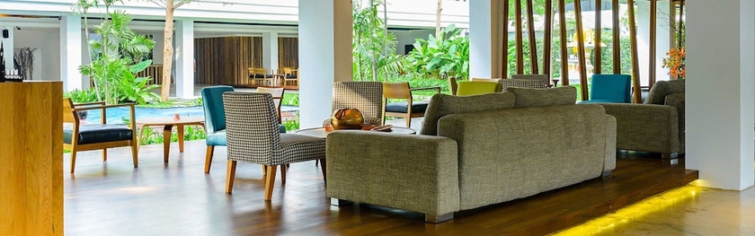 Imagen de los interiores del Hotel Uma Residence. Foto 19