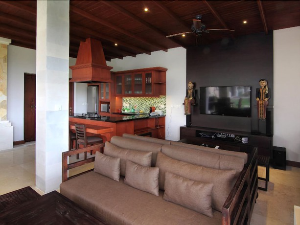 Imagen de la habitación del Hotel Uma Stana Villa. Foto 13