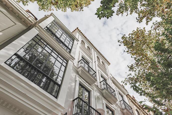 Imagen general del Hotel Uma Suites Parada Del Marqués. Foto 2