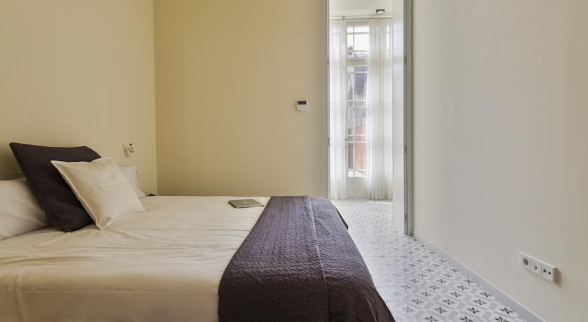 Imagen general del Hotel Uma Suites Pau Claris Barcelona. Foto 2