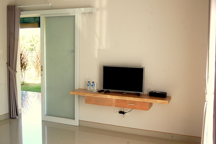 Imagen de la habitación del Hotel Umadhatu Village and Outbound Resort. Foto 8