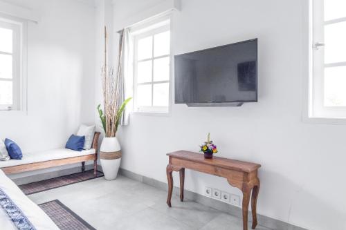 Imagen de la habitación del Hotel Umalas Suite. Foto 6