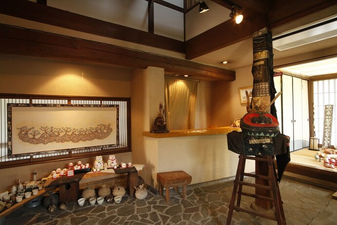 Imagen de los interiores del Hotel Umashiyado Totoya. Foto 25