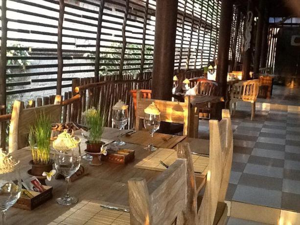 Imagen del bar/restaurante del Hotel Umaya Villa Ubud. Foto 7