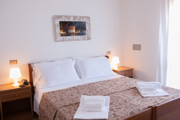 Imagen de la habitación del Hotel Umberto, Lido Di Jesolo. Foto 12