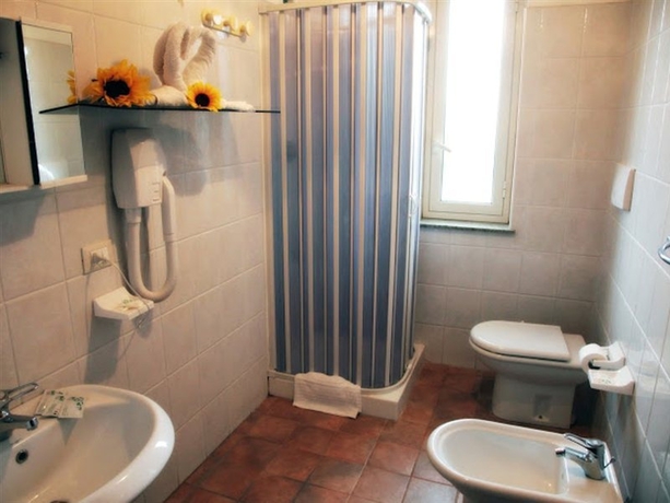 Imagen general del Hotel Umberto, Santa Domenica. Foto 9