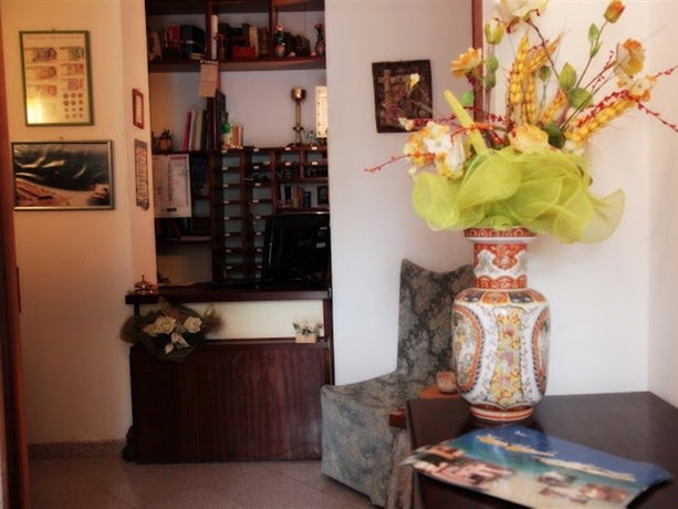 Imagen general del Hotel Umberto, Santa Domenica. Foto 10