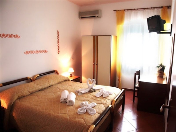 Imagen general del Hotel Umberto, Santa Domenica. Foto 11