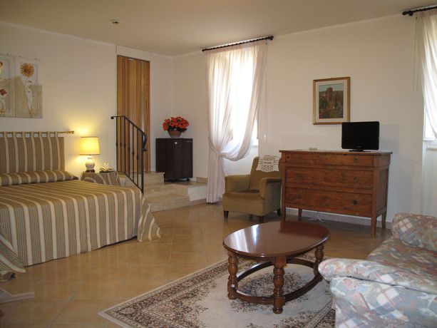 Imagen de los interiores del Hotel Umbra. Foto 14