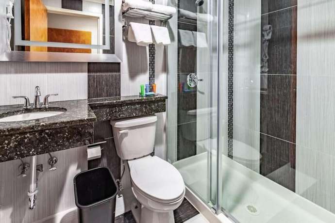 Imagen de la habitación del Hotel Umbrella Brooklyn. Foto 6