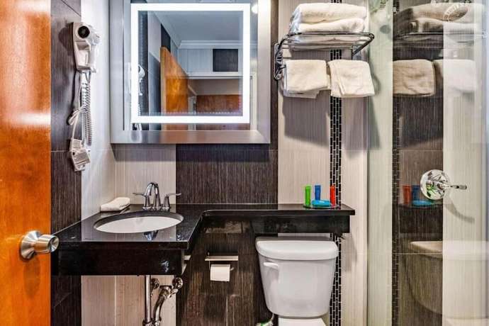Imagen de la habitación del Hotel Umbrella Brooklyn. Foto 10