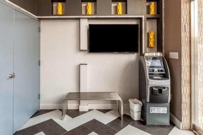 Imagen de los interiores del Hotel Umbrella Brooklyn. Foto 19
