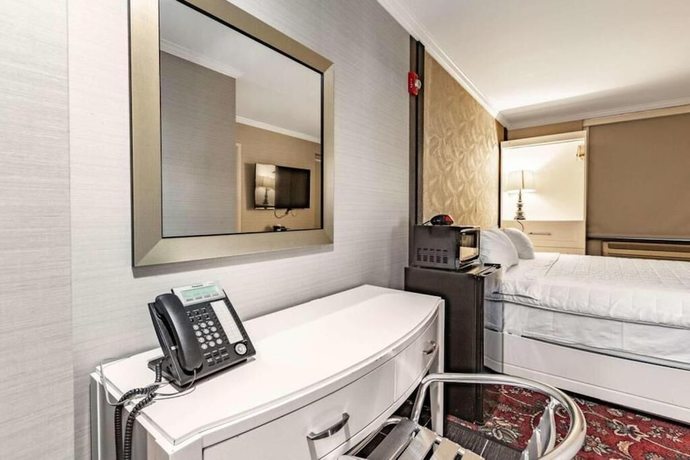 Imagen de la habitación del Hotel Umbrella Brooklyn. Foto 15