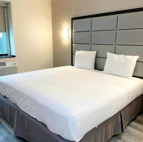 Imagen de la habitación del Hotel Umbrella Brooklyn. Foto 18