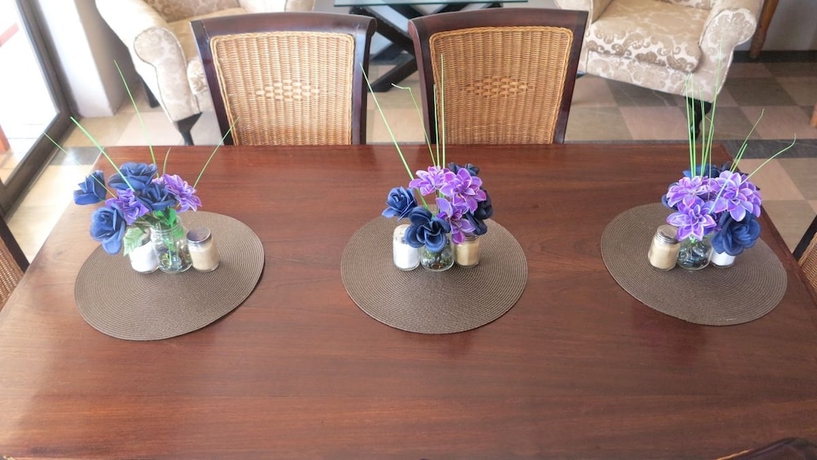 Imagen de los interiores del Hotel Umgwezi Lodge And Backpackers. Foto 16