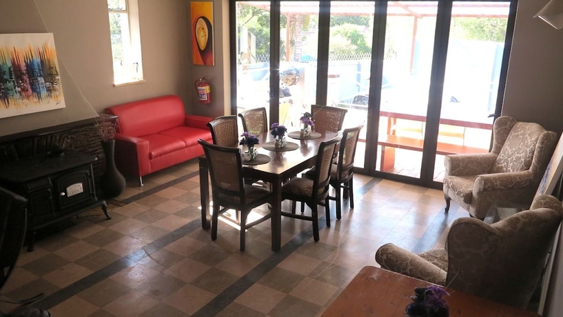 Imagen de los interiores del Hotel Umgwezi Lodge And Backpackers. Foto 18