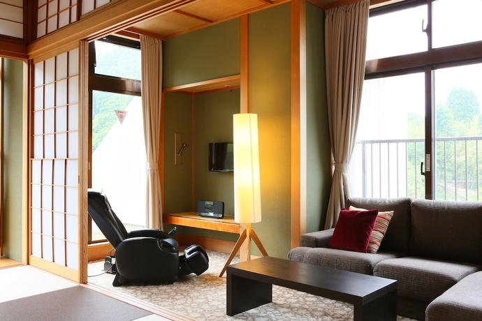 Imagen de la habitación del Hotel Umi - Akari. Foto 16