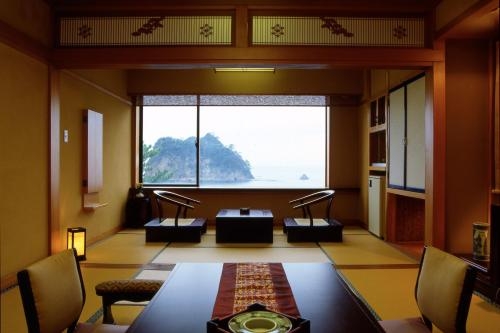 Imagen de la habitación del Hotel Umibenokakureyu Seiryu. Foto 6
