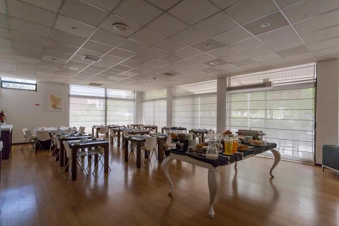 Imagen general del Hotel Umu. Foto 13