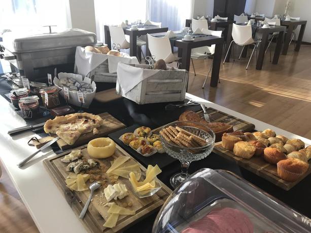 Imagen general del Hotel Umu. Foto 14