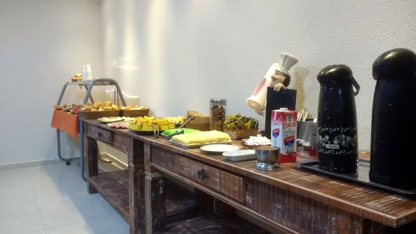 Imagen del bar/restaurante del Hotel Umuarama. Foto 5