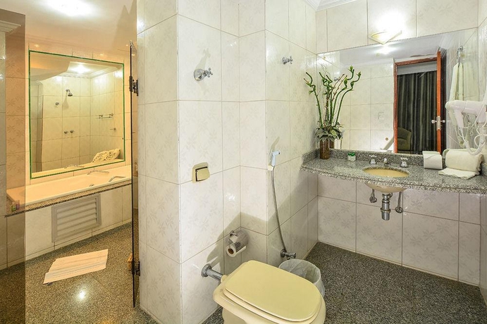 Imagen general del Hotel Umuarama Plaza. Foto 8