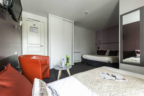 Imagen de la habitación del Hotel Un Sur Le Port. Foto 11