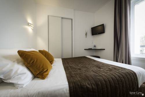 Imagen de la habitación del Hotel Un Sur Le Port. Foto 13