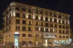 Imagen general del Hotel Una Napoli. Foto 4