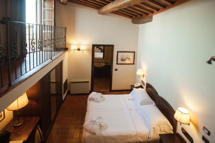 Imagen de la habitación del Hotel Una Palazzo Mannaioni. Foto 12