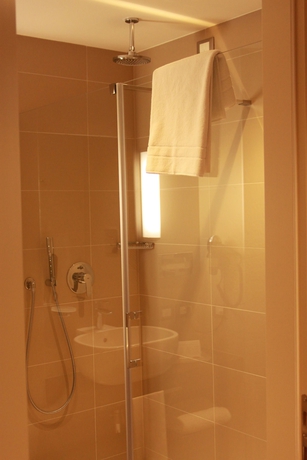 Imagen de la habitación del Hotel Unahotels Bologna Fiera. Foto 5