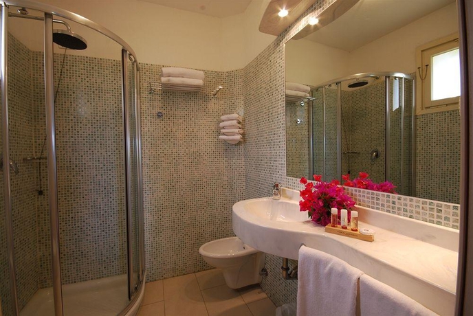 Imagen general del Hotel Unahotels Club Hotel Ancora. Foto 13