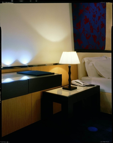 Imagen de la habitación del Hotel Unahotels Malpensa. Foto 9