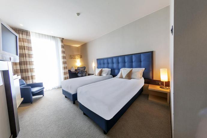 Imagen de la habitación del Hotel Unahotels Mh Matera. Foto 5