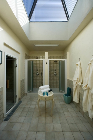 Imagen de los interiores del Hotel Unahotels Poggio Dei Medici Toscana. Foto 13