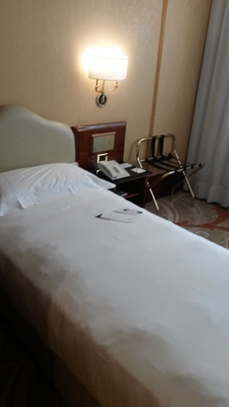 Imagen de la habitación del Hotel Unahotels Scandinavia Milano. Foto 5