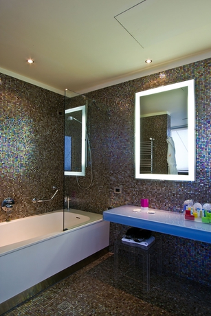 Imagen de la habitación del Hotel Unahotels T Hotel Cagliari. Foto 7