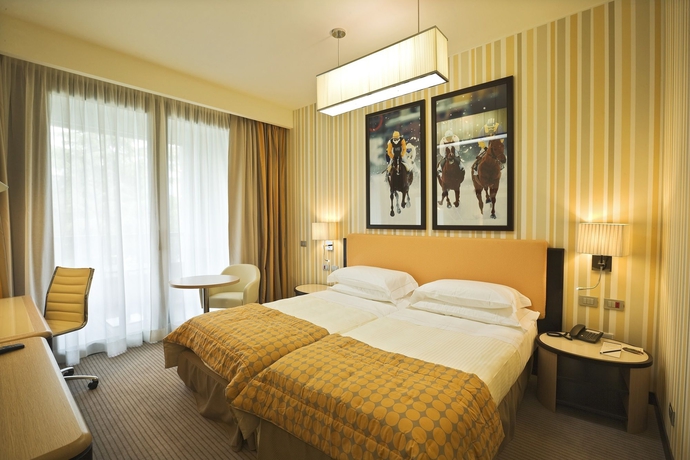 Imagen de la habitación del Hotel Unahotels Varese. Foto 7