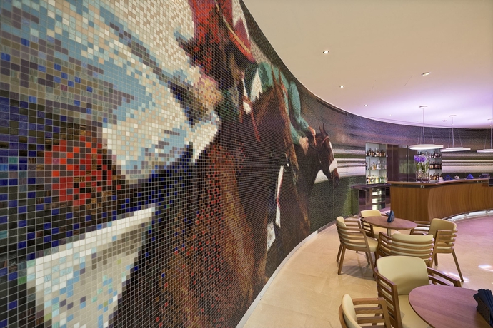 Imagen del bar/restaurante del Hotel Unahotels Varese. Foto 5