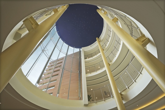 Imagen de los interiores del Hotel Unahotels Varese. Foto 14