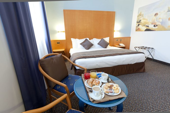 Imagen de la habitación del Hotel Unaway Occhiobello. Foto 2