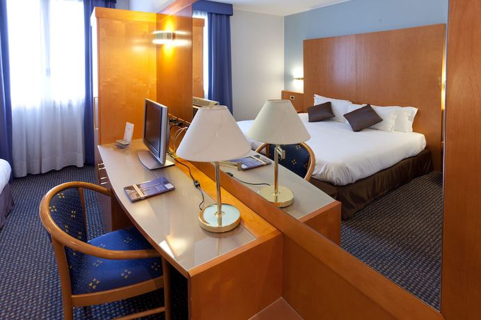 Imagen de la habitación del Hotel Unaway Occhiobello. Foto 17