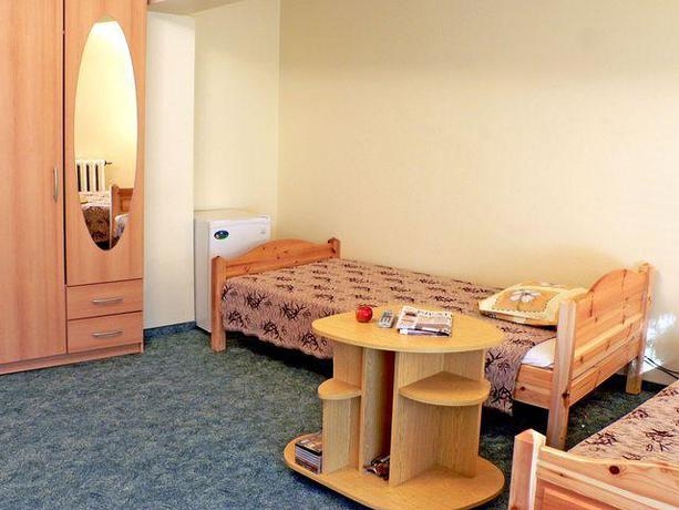 Imagen de la habitación del Hotel Unce. Foto 2