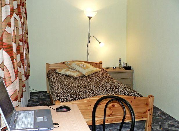 Imagen de la habitación del Hotel Unce. Foto 5