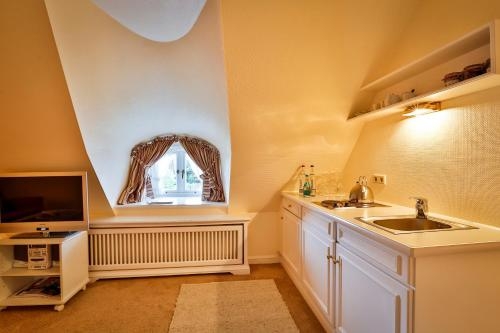 Imagen general del Hotel Und Restaurant J&ouml;rg M&uuml;ller. Foto 4