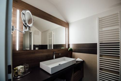 Imagen de la habitación del Hotel Und Restaurant Schmachtendorf. Foto 11